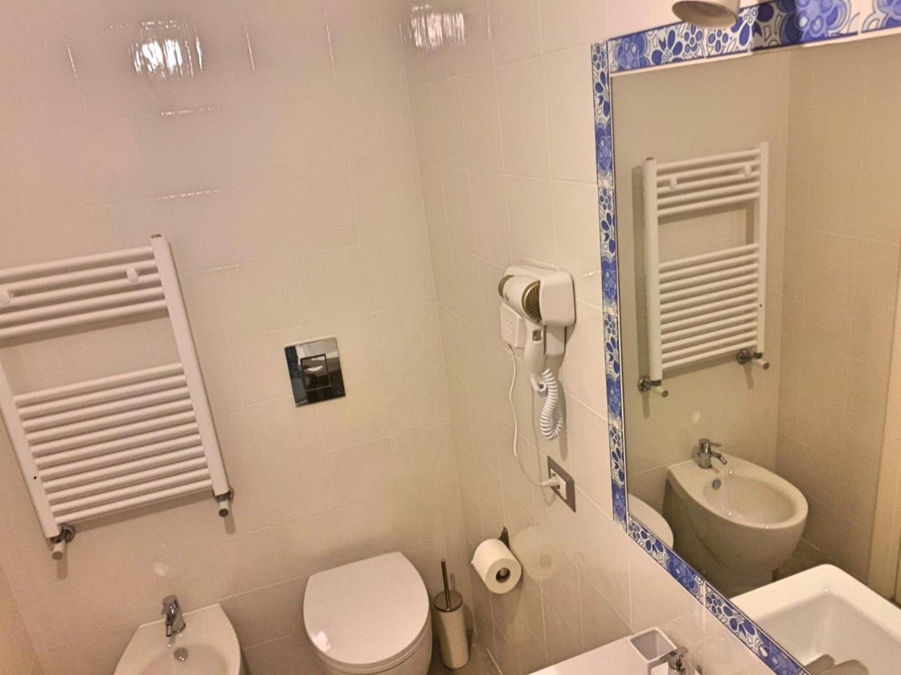 Bed and Breakfast #Zonaporto Nápoles Exterior foto