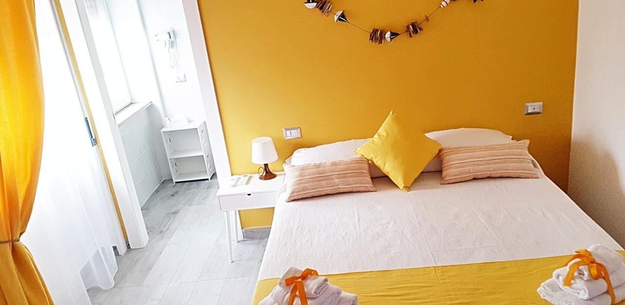 Bed and Breakfast #Zonaporto Nápoles Exterior foto