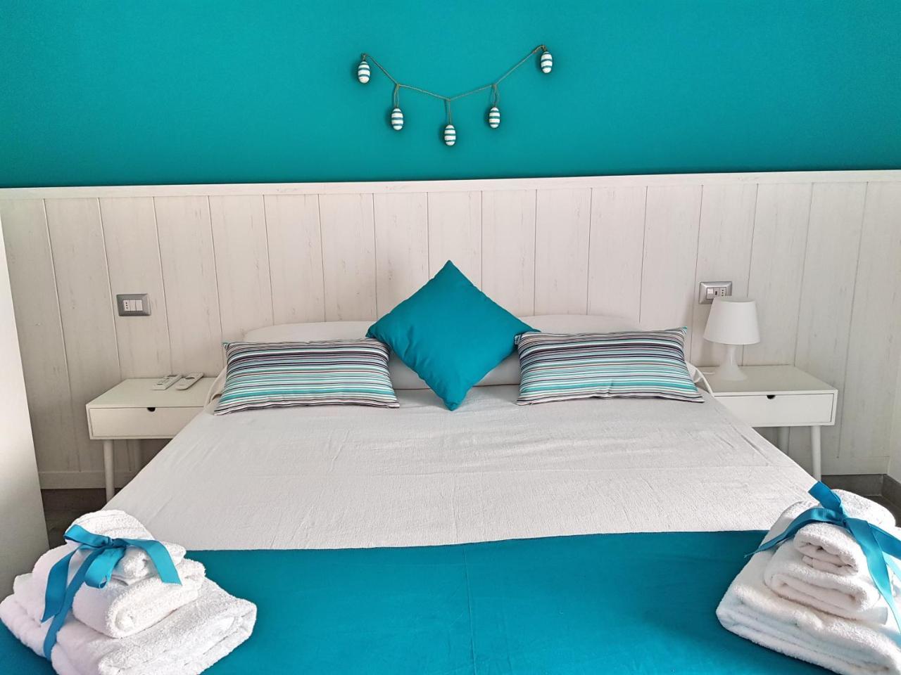 Bed and Breakfast #Zonaporto Nápoles Exterior foto